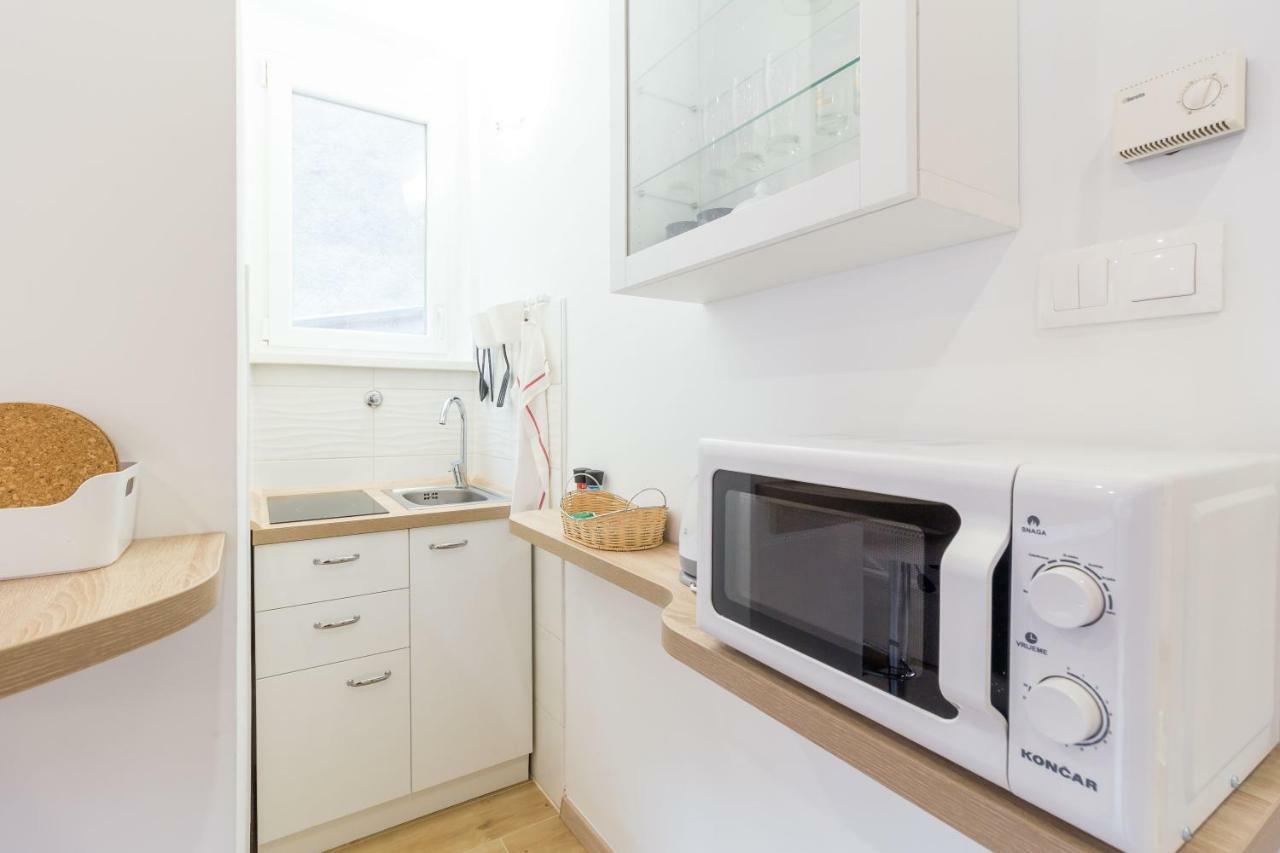 Cosy Romantic Apartment Zagabria Esterno foto