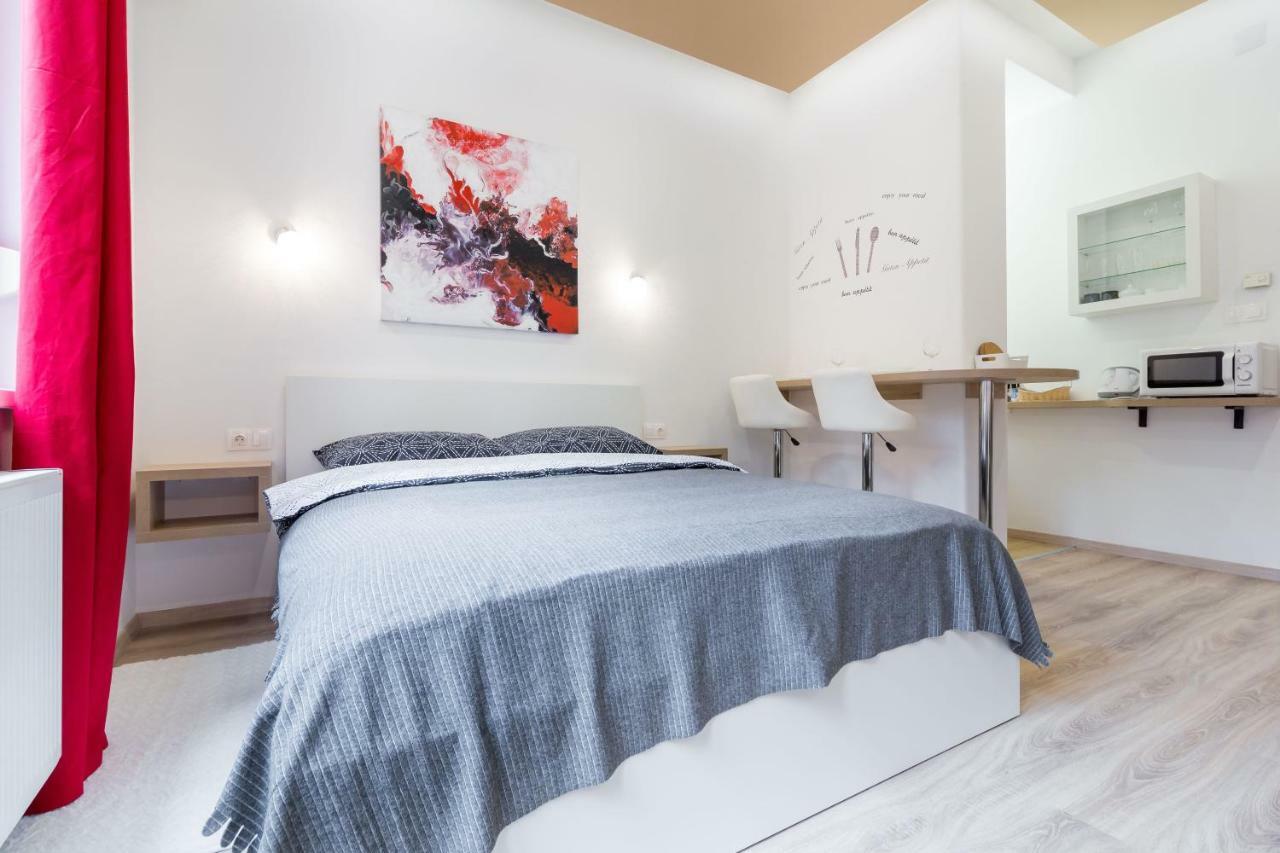 Cosy Romantic Apartment Zagabria Esterno foto